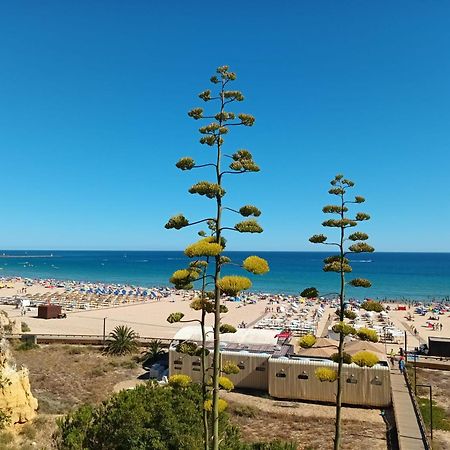 Luxury 2 Min Beach With Balcony, Ocean View, Wifi, Ac, Smarttv Portimão Eksteriør billede